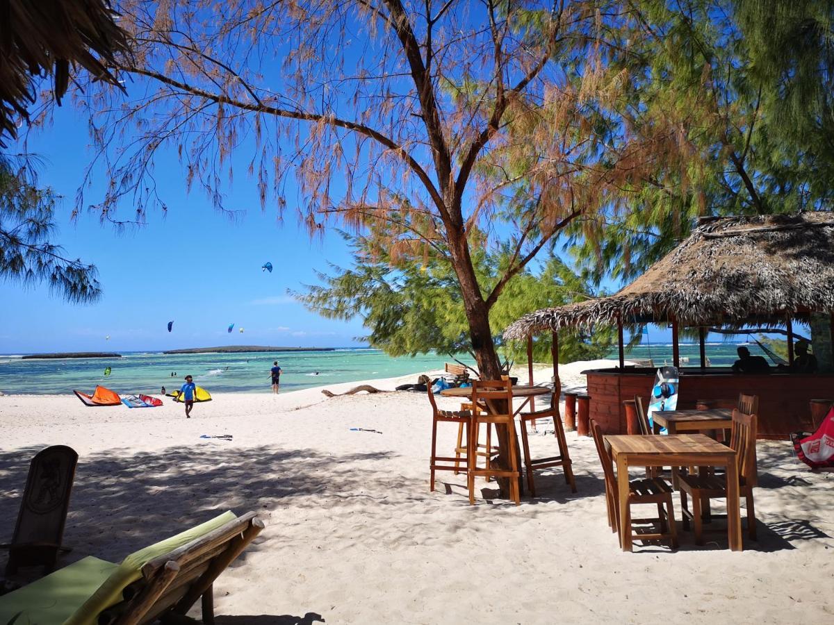 Ocean Lodge Kite & Windsurf Antsiranana Екстериор снимка