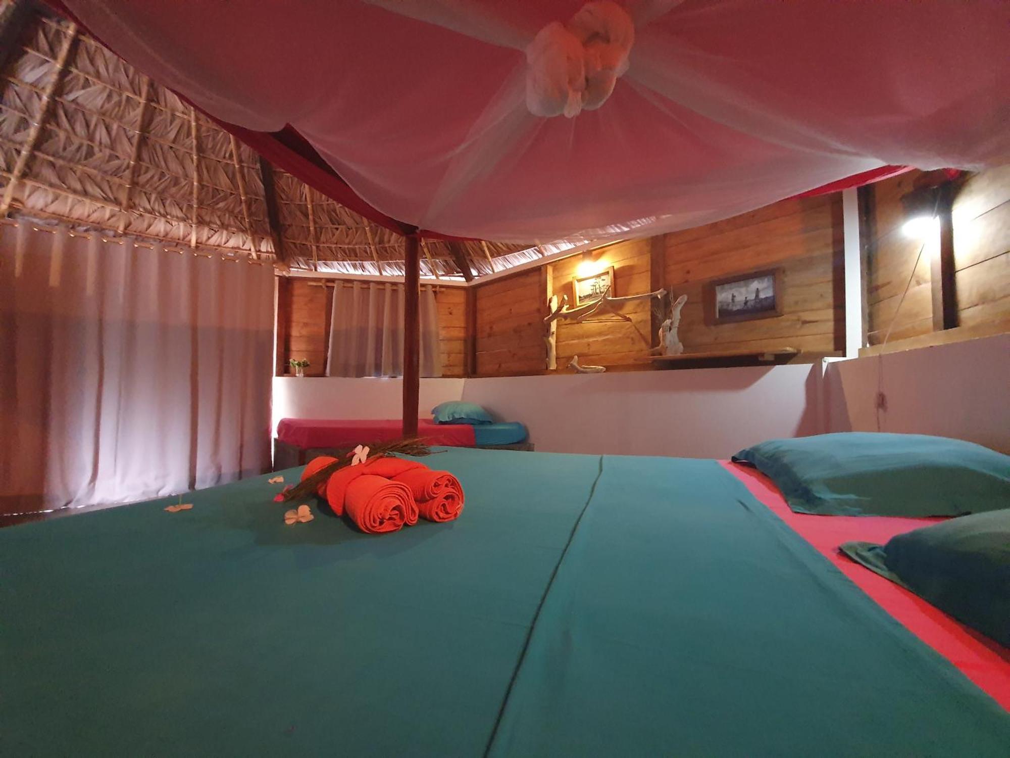 Ocean Lodge Kite & Windsurf Antsiranana Екстериор снимка