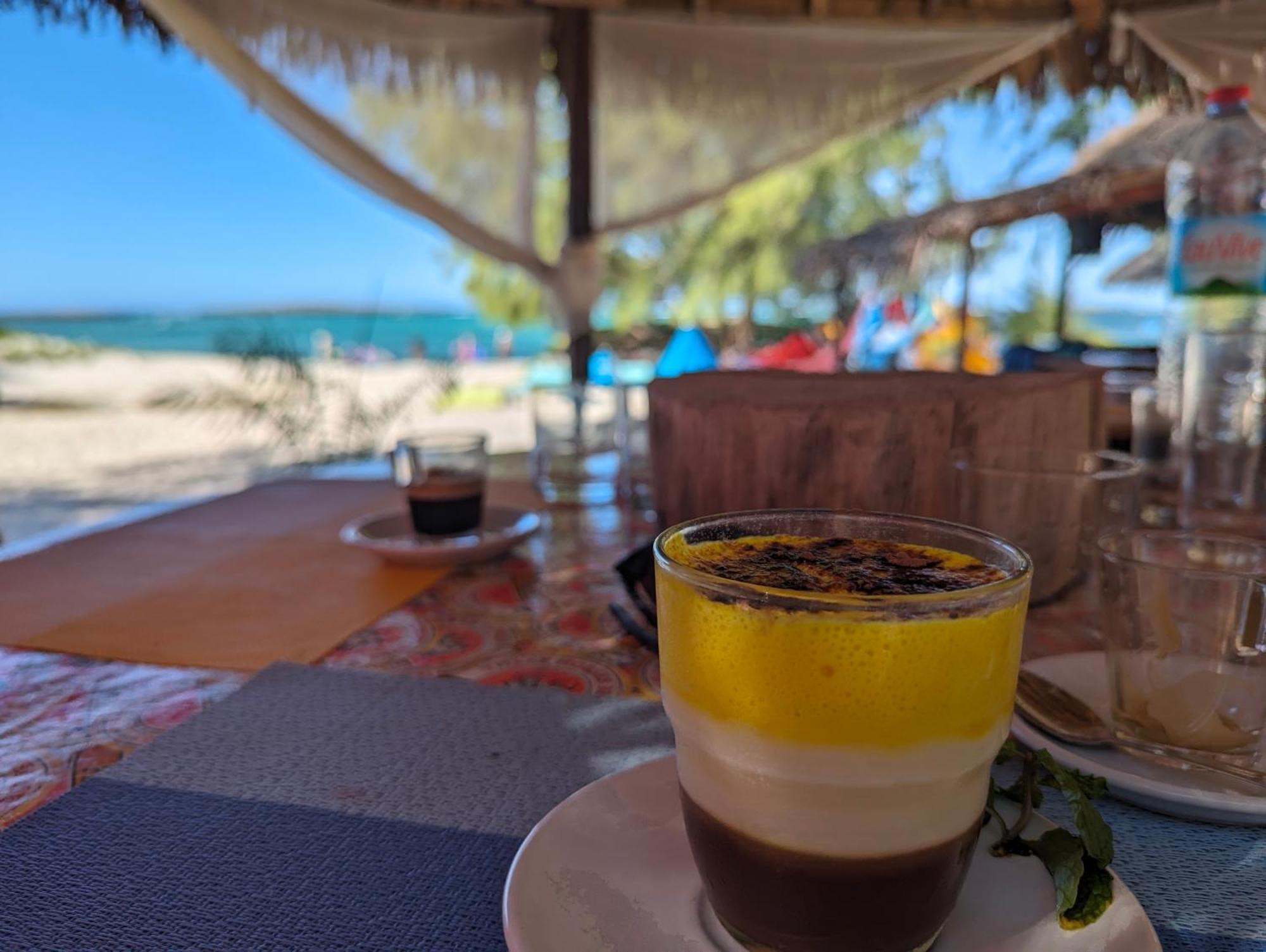 Ocean Lodge Kite & Windsurf Antsiranana Екстериор снимка
