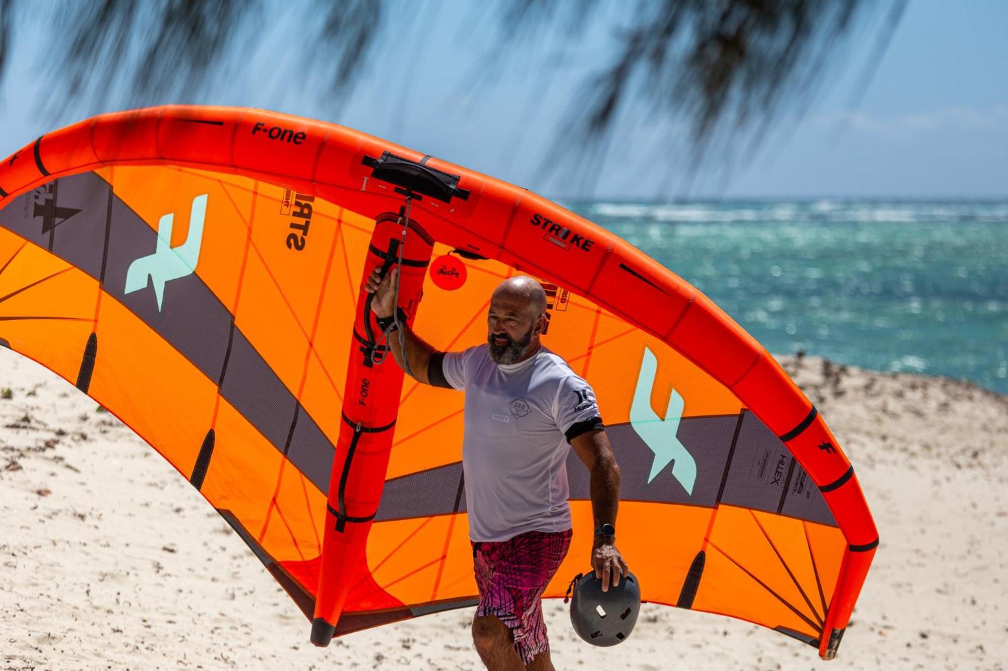 Ocean Lodge Kite & Windsurf Antsiranana Екстериор снимка