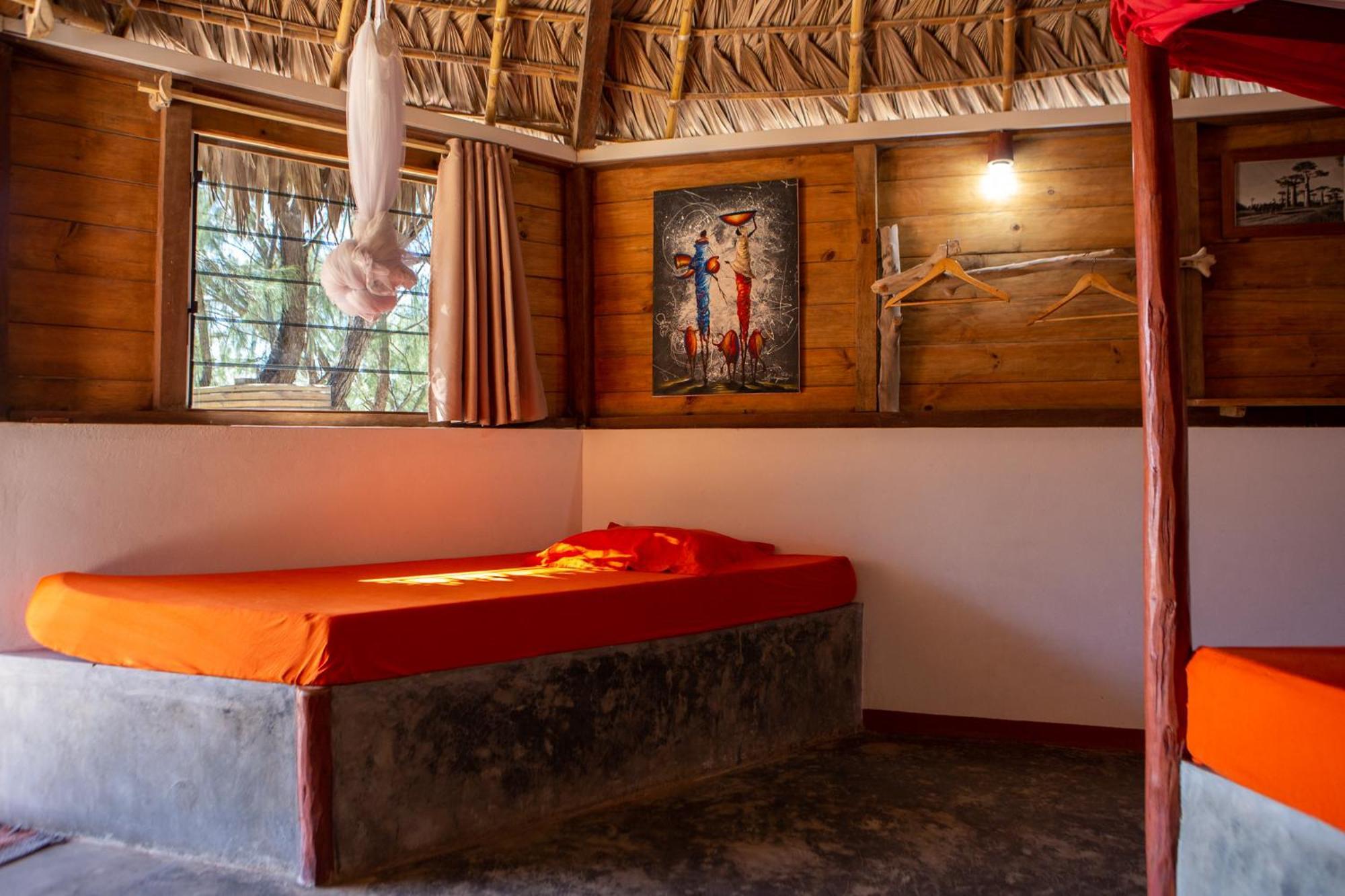 Ocean Lodge Kite & Windsurf Antsiranana Екстериор снимка